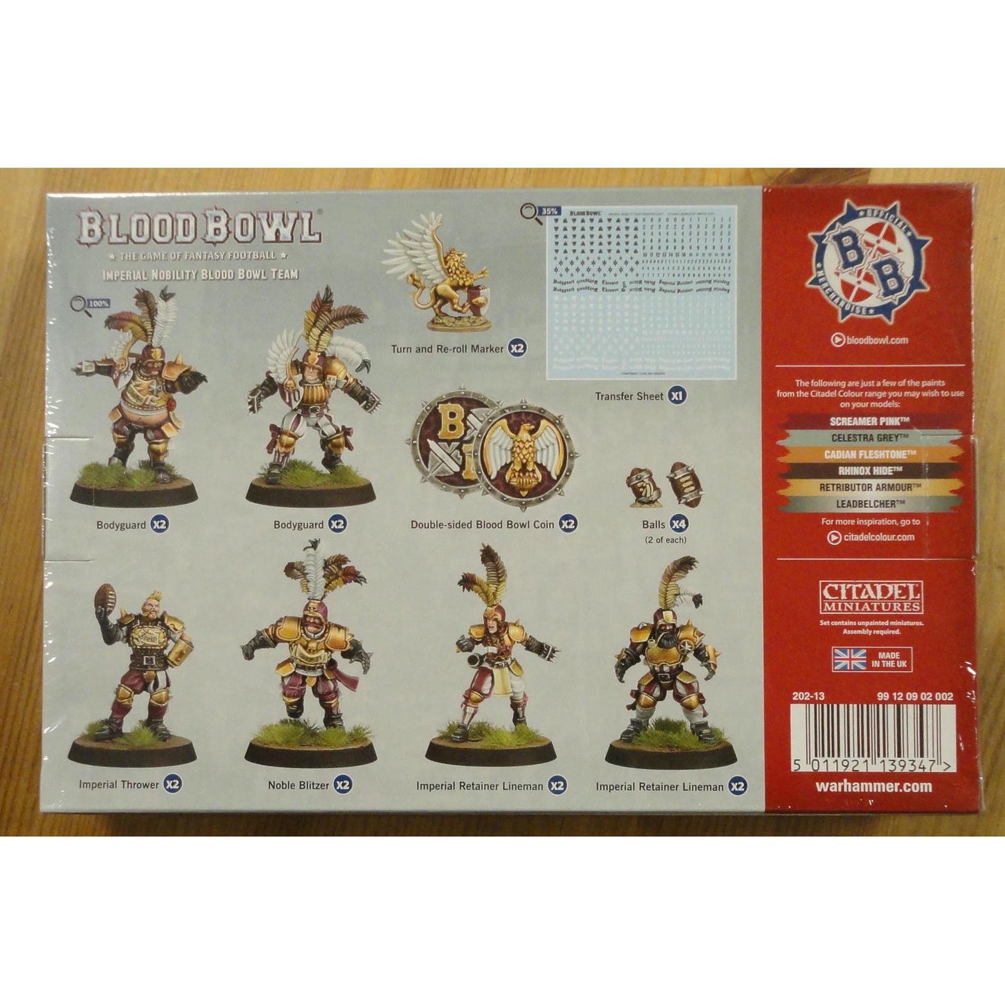 Image of Blood Bowl: Imperial Nobility Bogenhafen Barons Football Team 12 minis GAW202-13
