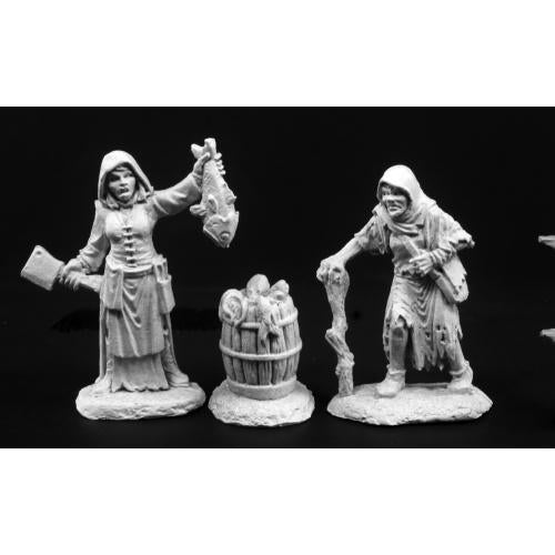 Image of Dark Heaven Legends Townsfolk Fishwife & Crone Unpainted Miniatures Reaper 03789