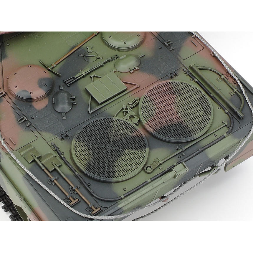Image of 1/35 Leopard 2 A6 Tank Ukraine Plastic Model