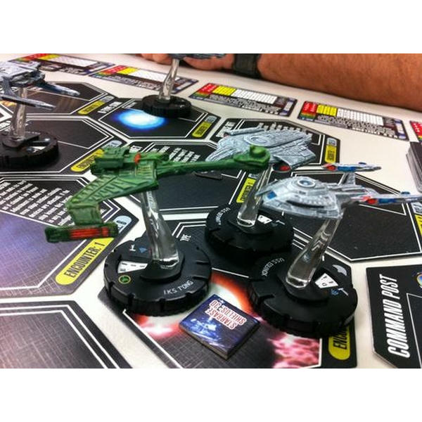 WizKids Star Trek Fleet Captains Board Game - Mike Elliott & Ethan