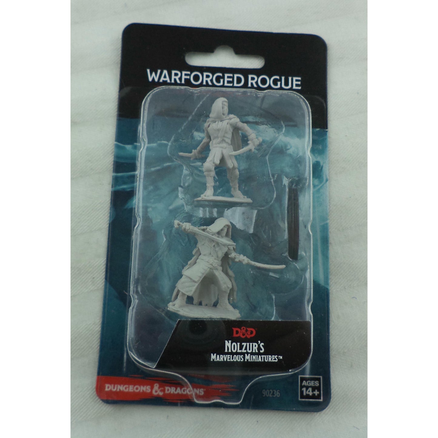 Image of Nolzur's Marvelous Fantasy Miniatures Warforged Rogue WZK90236