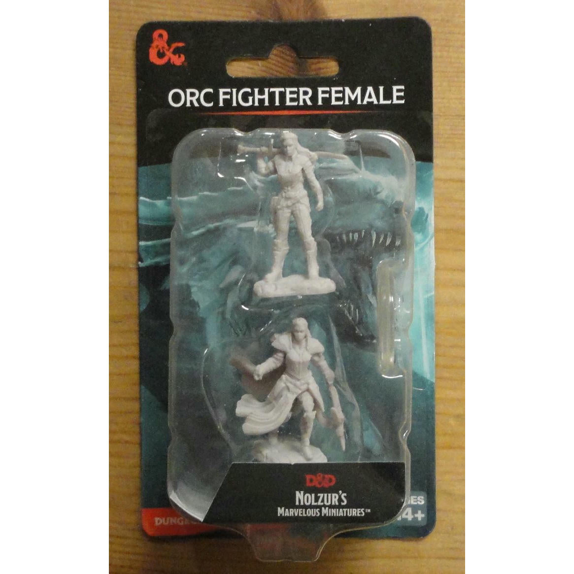 Image of Dungeons & Dragon D&D Nolzur's Miniatures Orc Fighter Female (2pcs) WZK90405