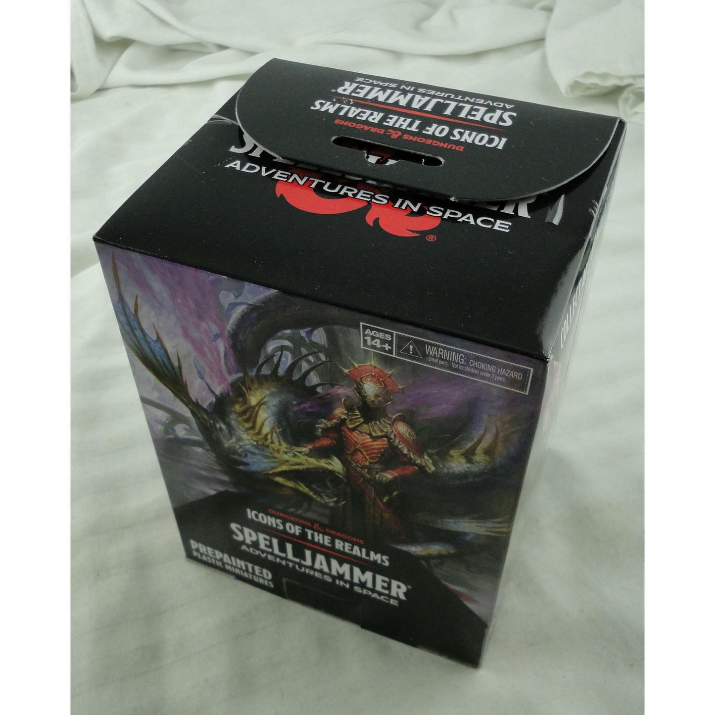 Image of D&D Icons of the Realms Spelljammer Aventures in Space Miniatures Booster Box