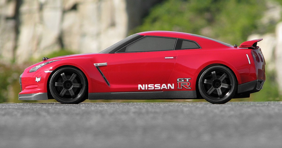 NISSAN GTR (R35) BODY (200MM)