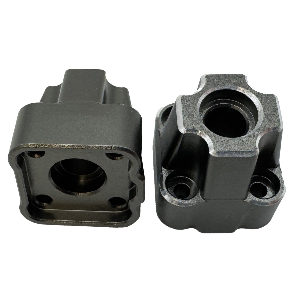 Image of Aluminum Rear Hub Set (Gunmetal/2pcs)