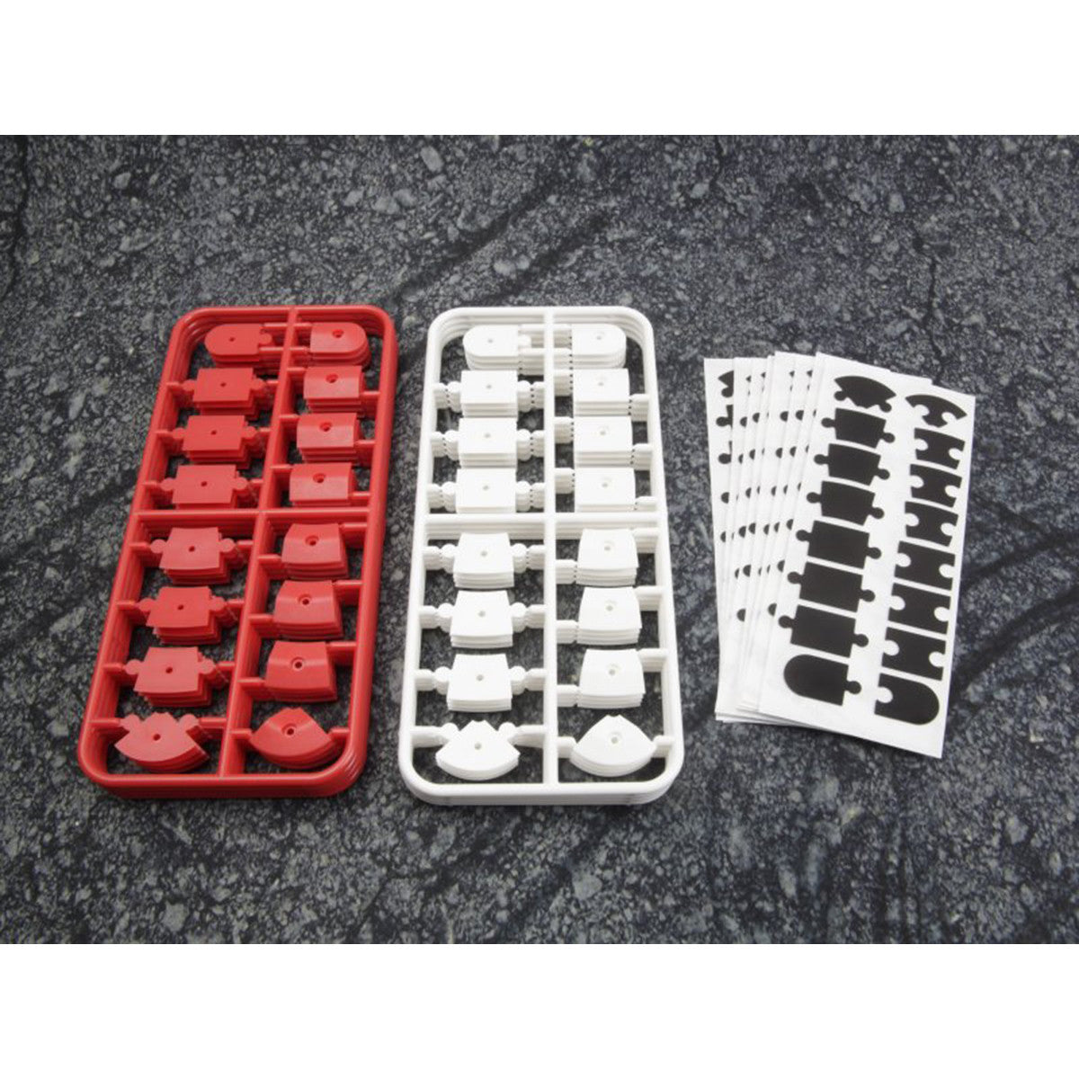 Image of nana-TTR Curb Set - Red and White