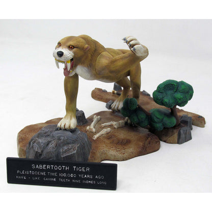 Image of Prehistoric Scenes Saber Tooth Tiger 1/13 Plastic Model