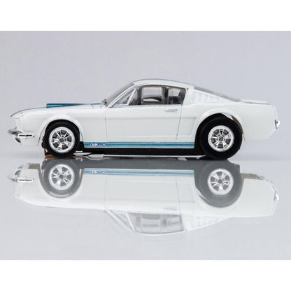 Image of 1965 Shelby Mustang GT350 White/Blue HO Slot Car Set