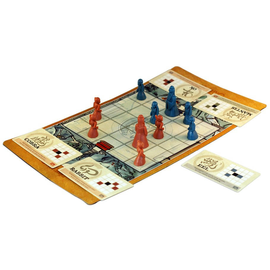 Image of Onitama Board Game by Arcane Wonders AWGDTE02ON 2-Play, 15 mins, Ages 10+