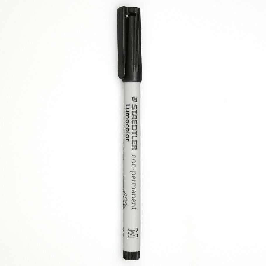 Image of Lumocolor Black Wet Erase Non-Permanent Mat Marker CHX03159