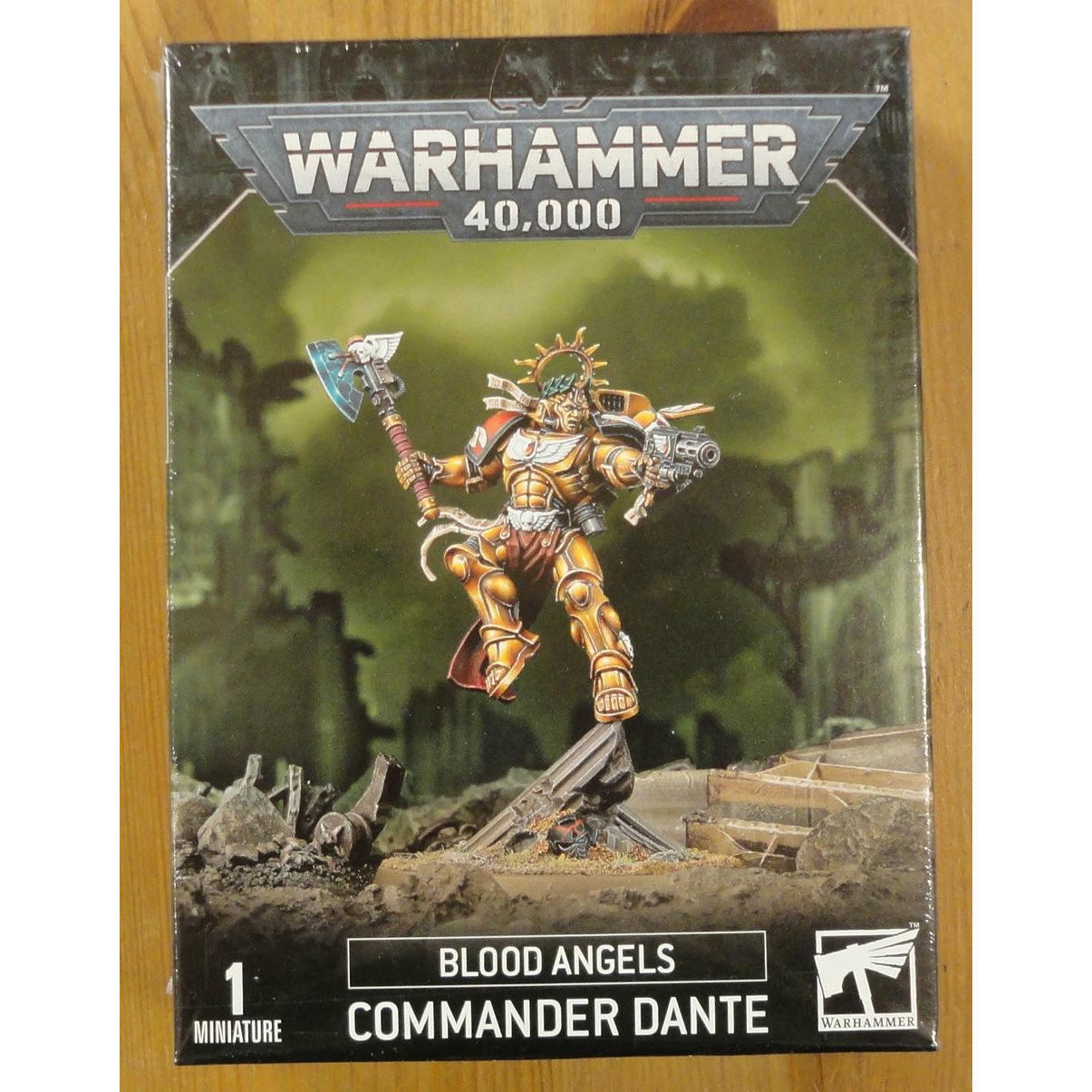 Image of Warhammer 40K: Space Marines Blood Angels Commander Dante GAW41-40