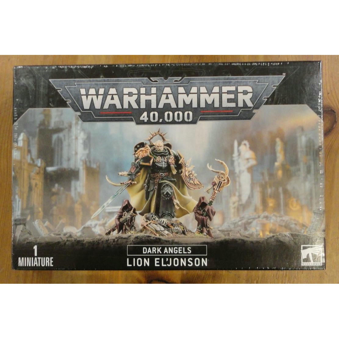 Image of Warhammer 40K: Space Marines Space Marines Dark Angels Lion El'Jonson GAW44-20