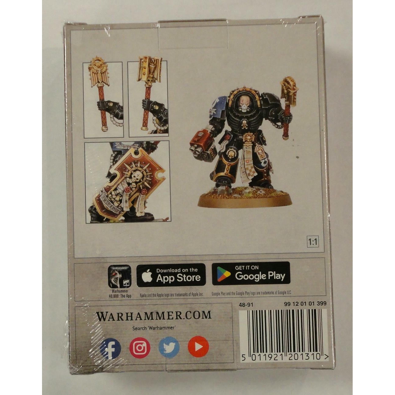 Image of Warhammer 40K: Space Marines Chaplain in Terminator Armor GAW48-91