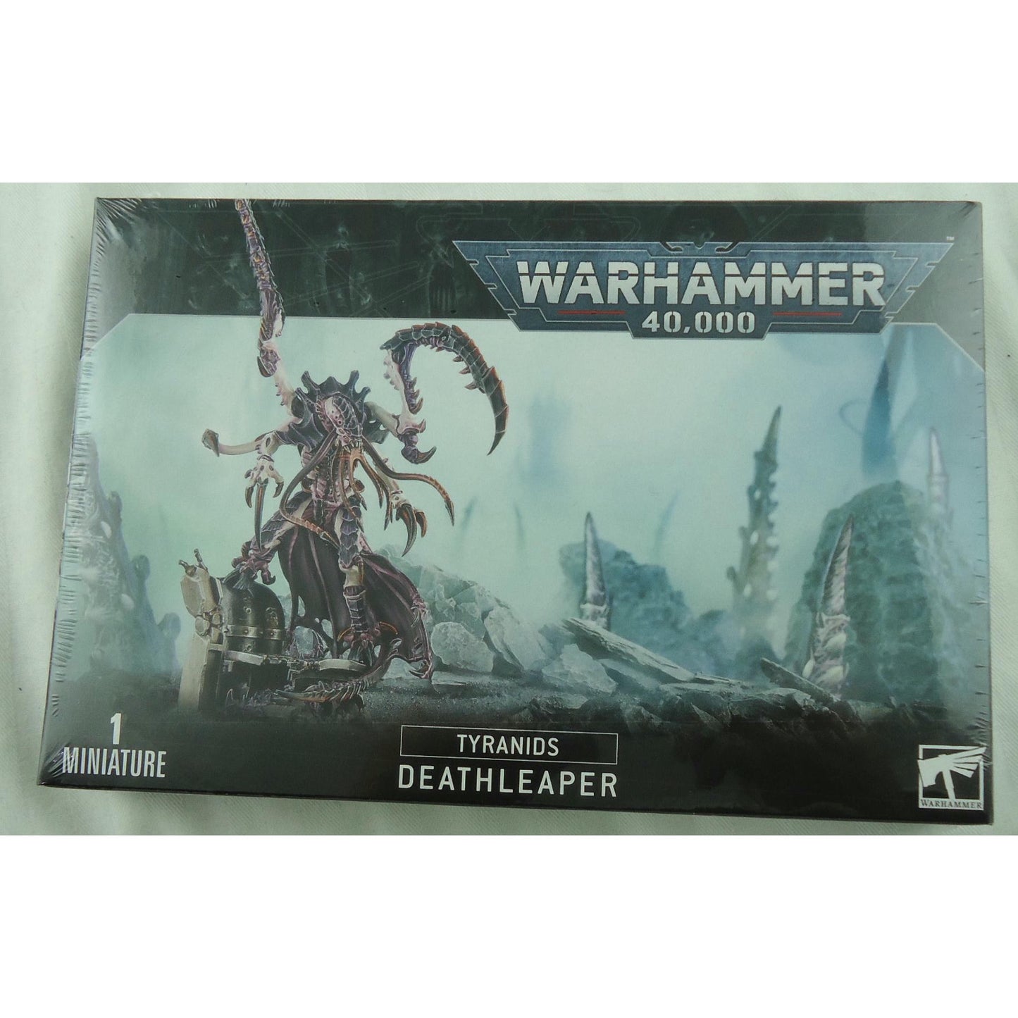 Image of Warhammer 40K 40,000 Tyranids Death Leaper Miniature GAW51-30 Deathleaper