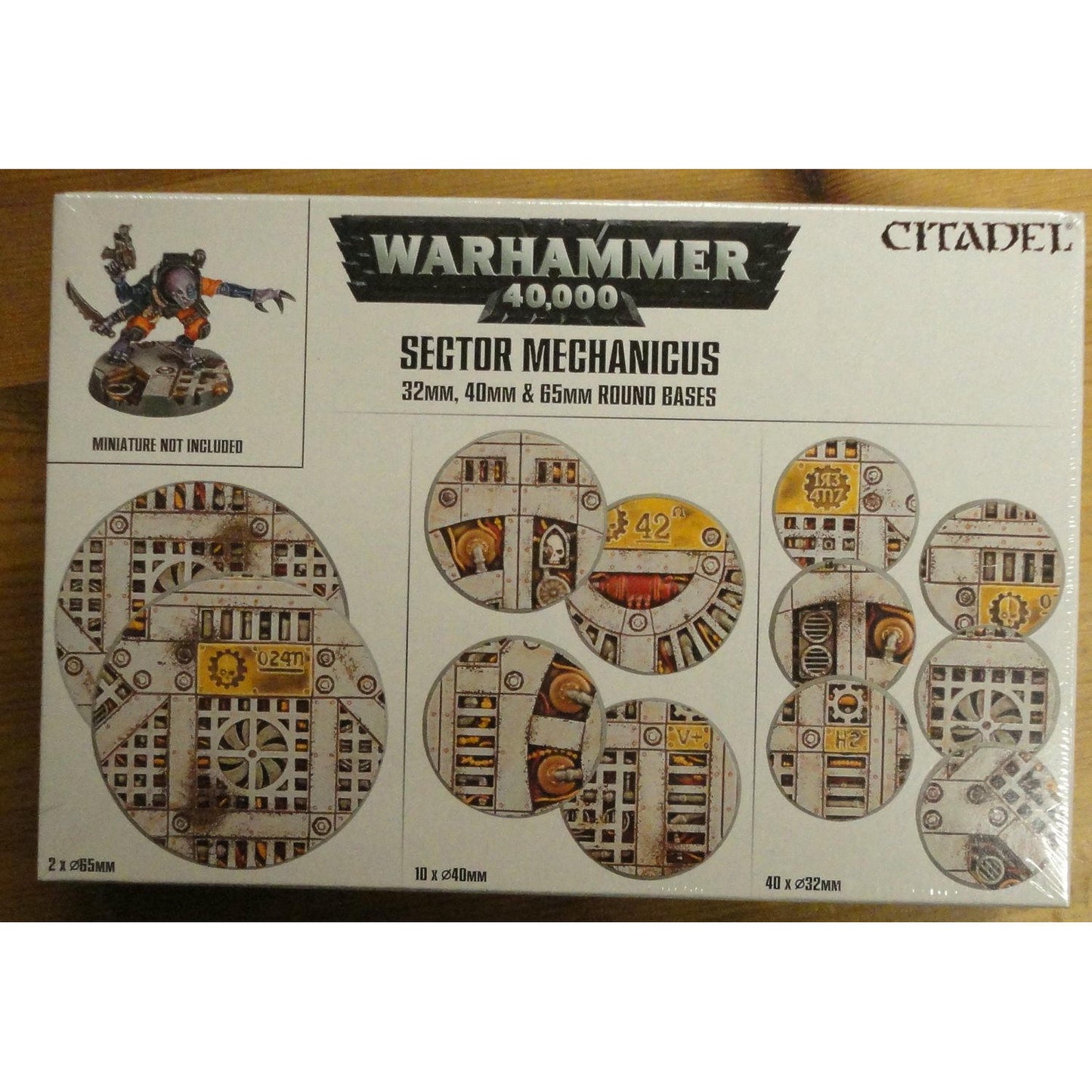 Image of Warhammer 40K 40,000 Sector Mechanicus 32/40/65mm Round Textured Bases GAW66-95