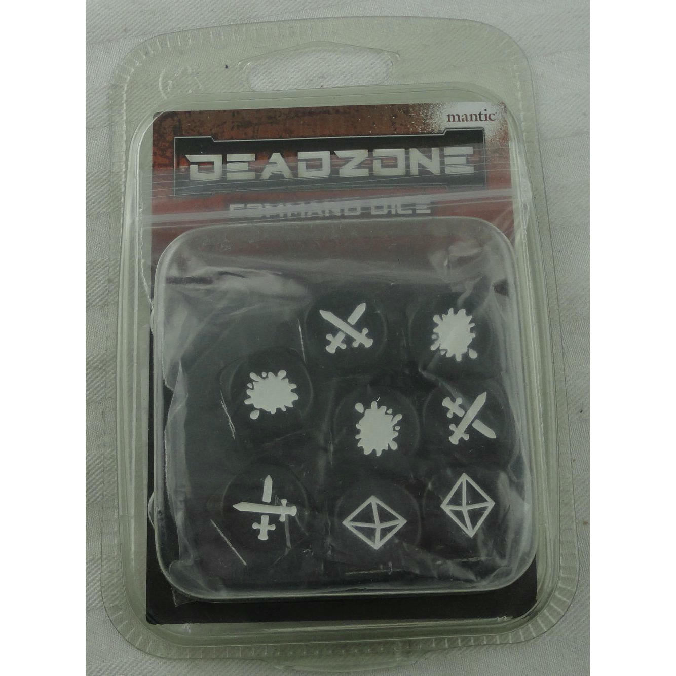 Image of Deadzone: War In Urban Battlezones Black Command Dice Set MGEMGDZM108