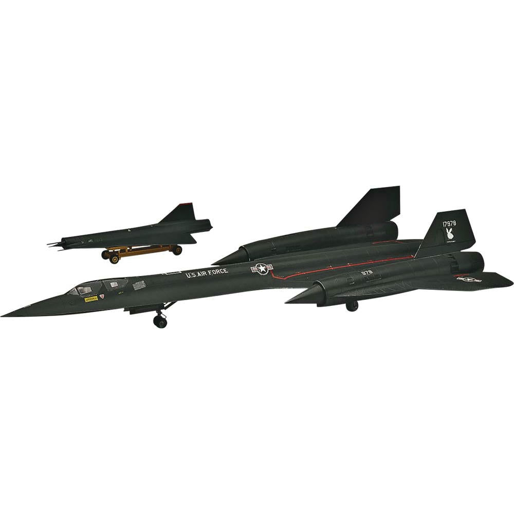 Image of SR-71 Blackbird 1:72 Plastic Model Kit by Revell Level 4 RMX855810