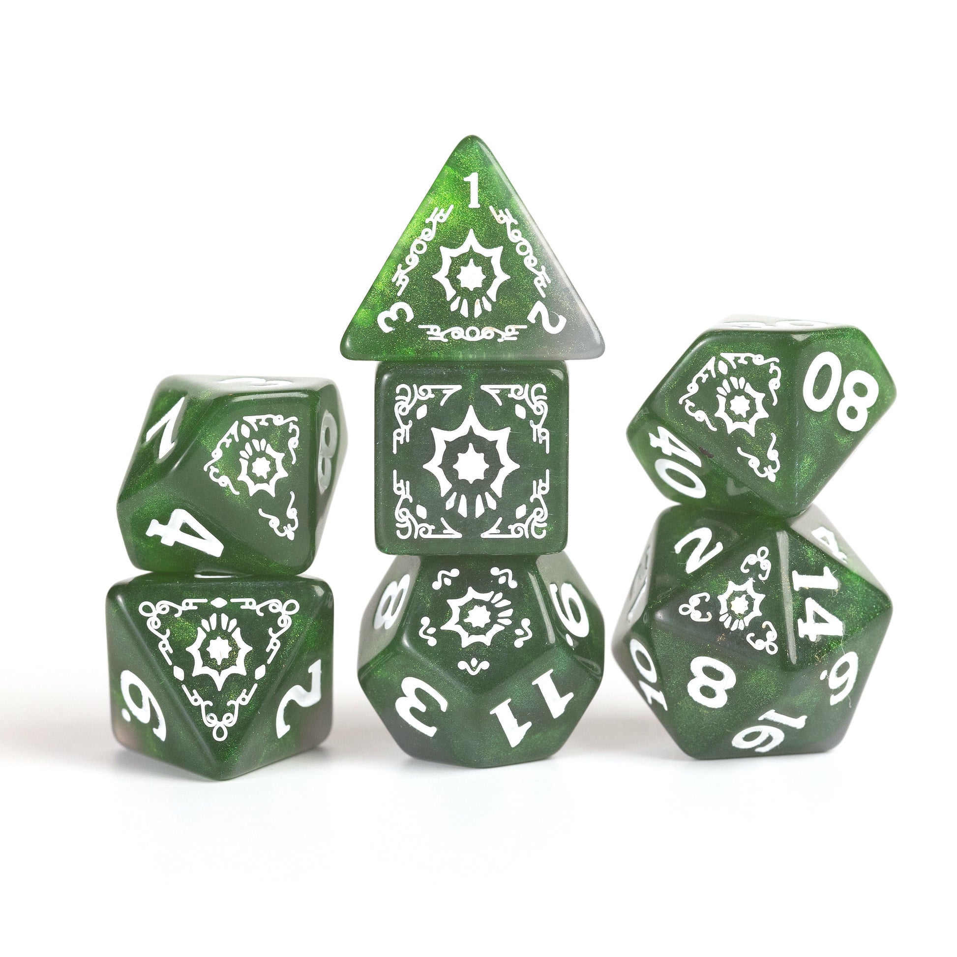 Image of Dungeons &amp; Dragons: Adventure Dice - Cleric Green