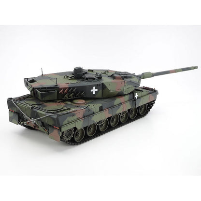 Image of 1/35 Leopard 2 A6 Tank Ukraine Plastic Model