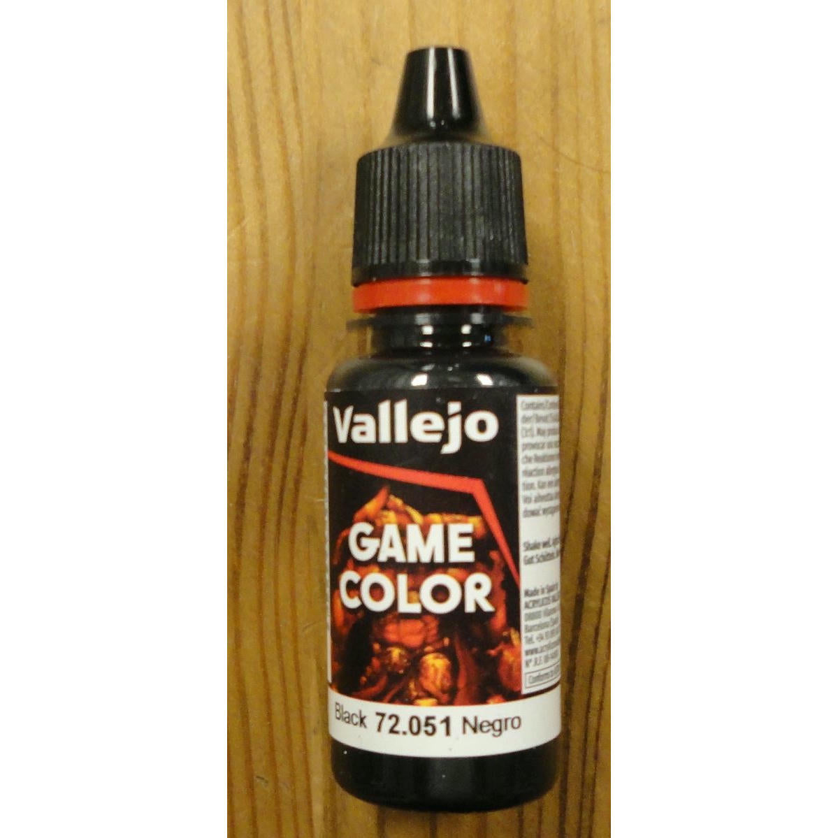 Image of Vallejo Black Game Color Acrylic Miniatures Paint 17ml VAL72051