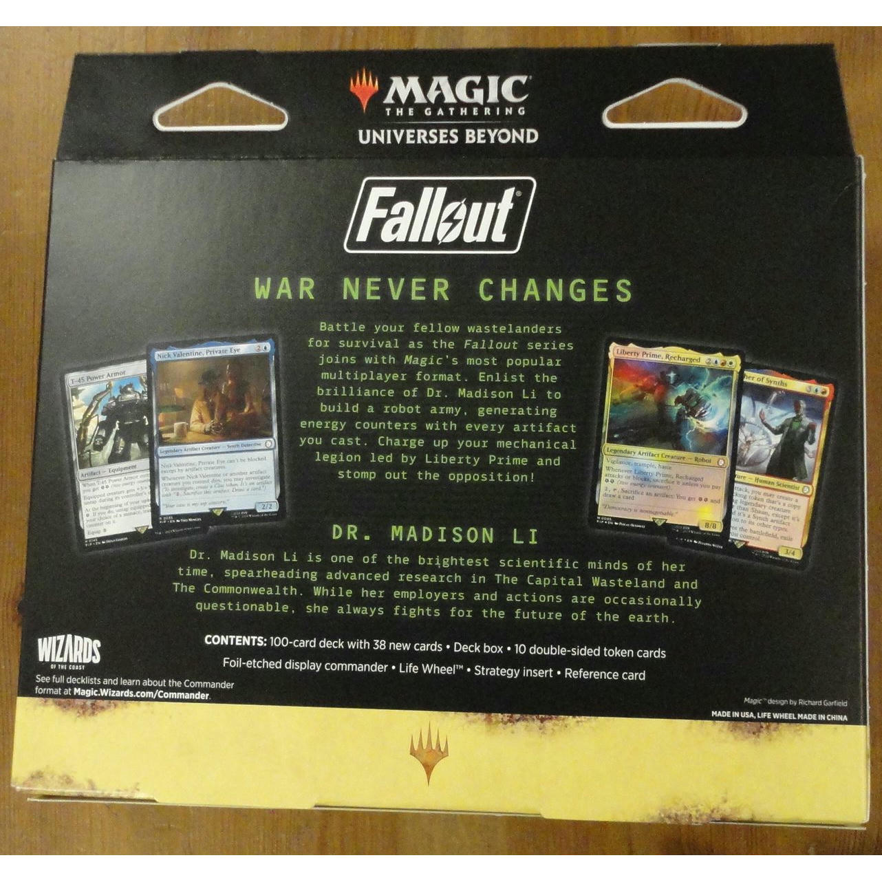 Image of Magic the Gathering Fallout Science! Commander Deck White/Red/Blue