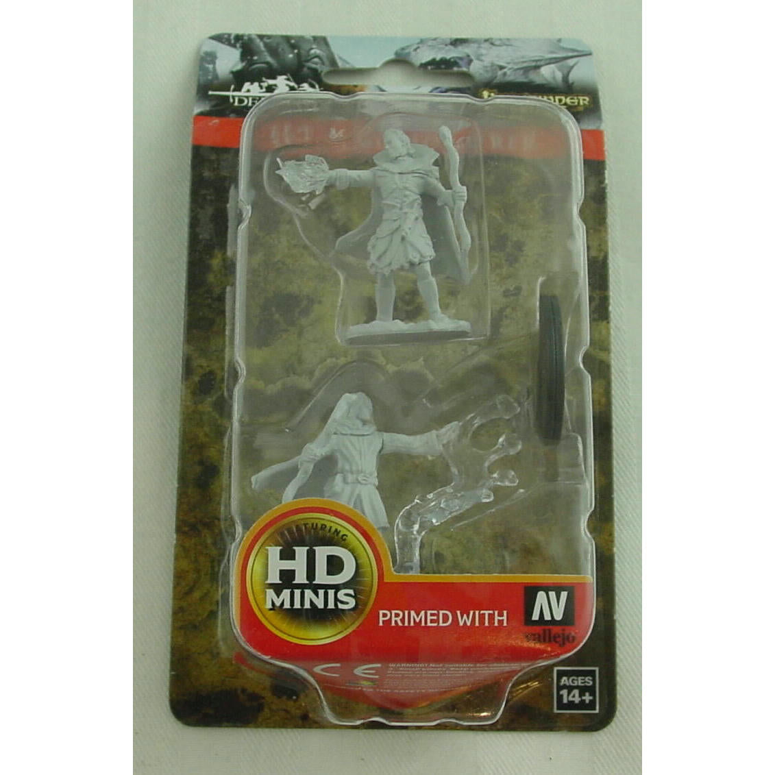 Image of Dungeons & Dragon D&D Deep Cuts Miniatures: Elf Male Sorcerer WZK72605