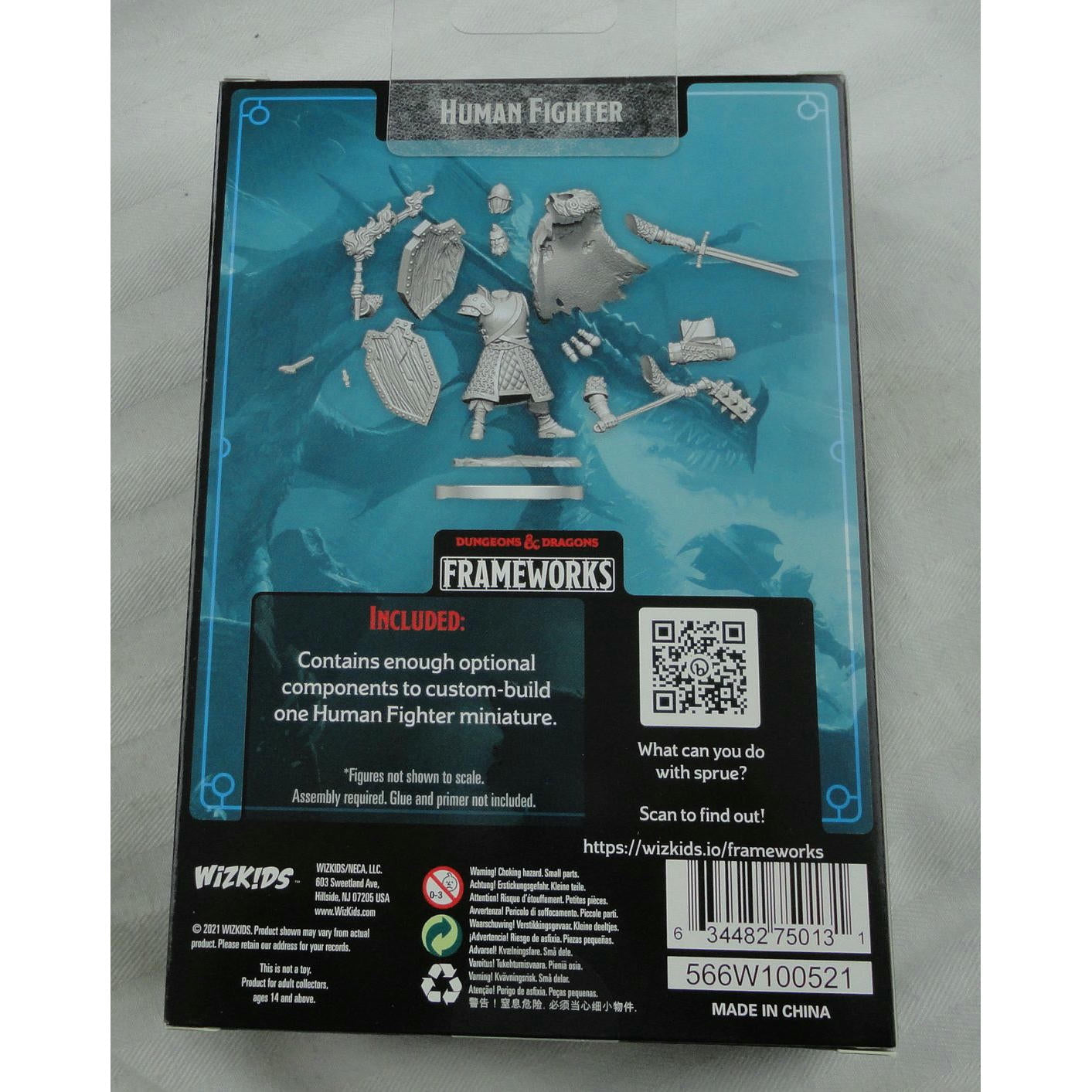 Image of Dungeons & Dragons Frameworks Male Human Fighter Miniature Wizkids 75013