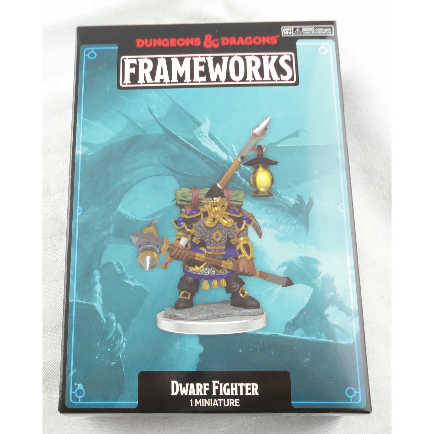 Image of Dungeons & Dragons Frameworks Male Dwarf Fighter Miniature Wizkids 75036