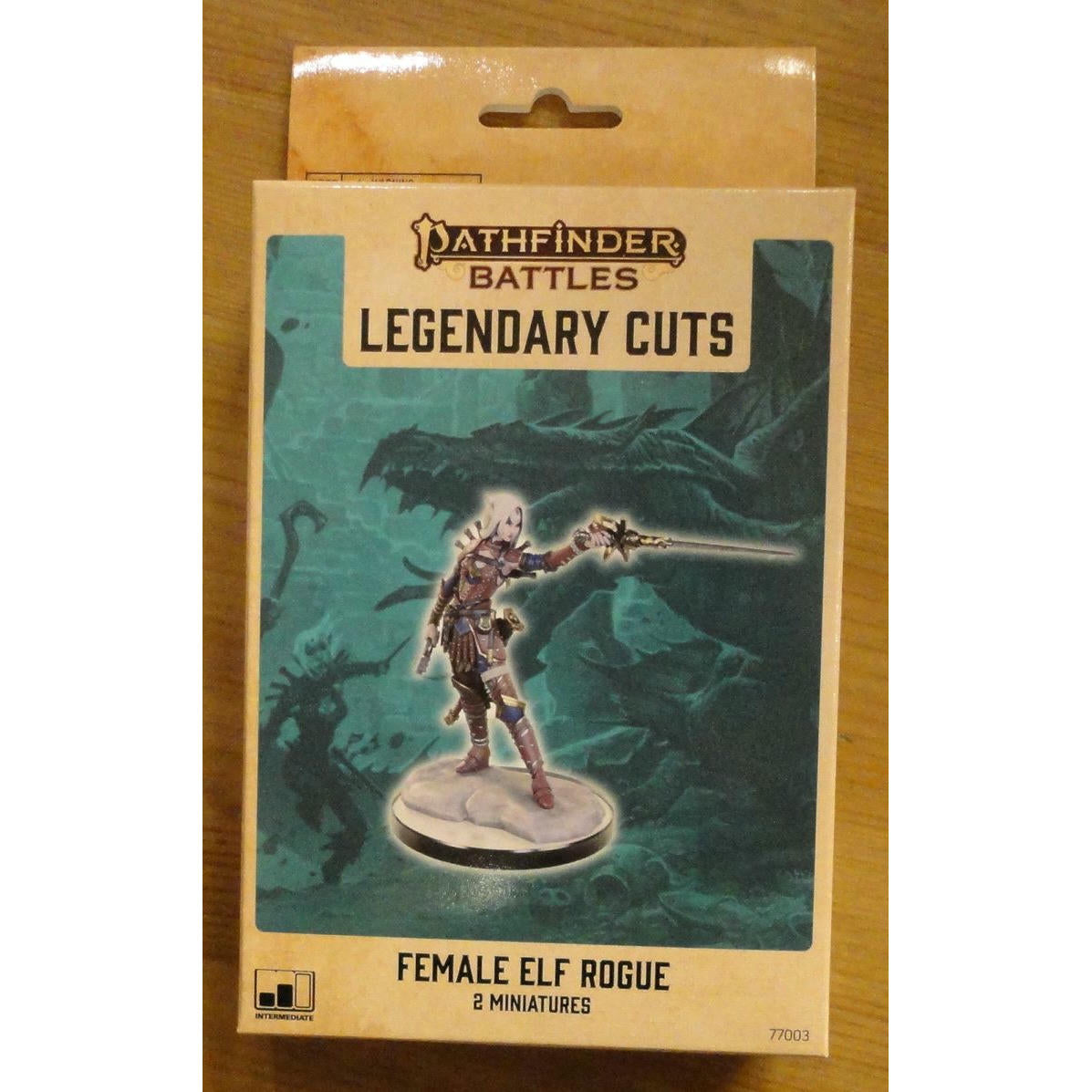 Image of Pathfinder Battles Legendary Cuts Female Elf Rogue Miniatures Set (2 minis) 