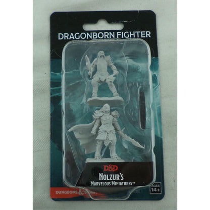Image of Dungeons & Dragon D&D Nolzur's Marvelous Miniatures Female Dragonborn Fighter