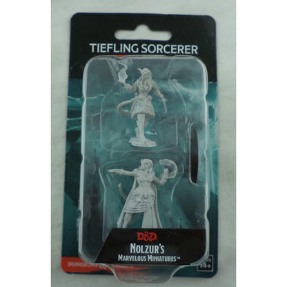 Image of Dungeons & Dragon D&D Nolzur's Marvelous Miniatures Female Tiefling Sorcerer W15