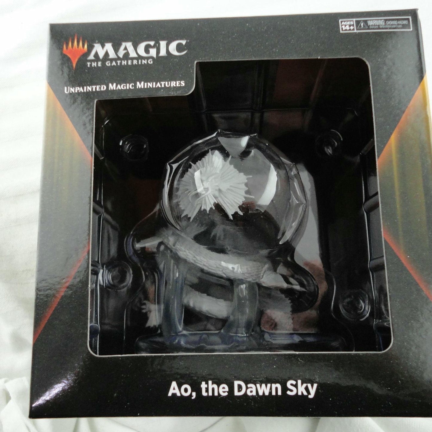 Image of Magic The Gathering Fantasy Miniatures: Ao, the Dawn Sky WZK90509